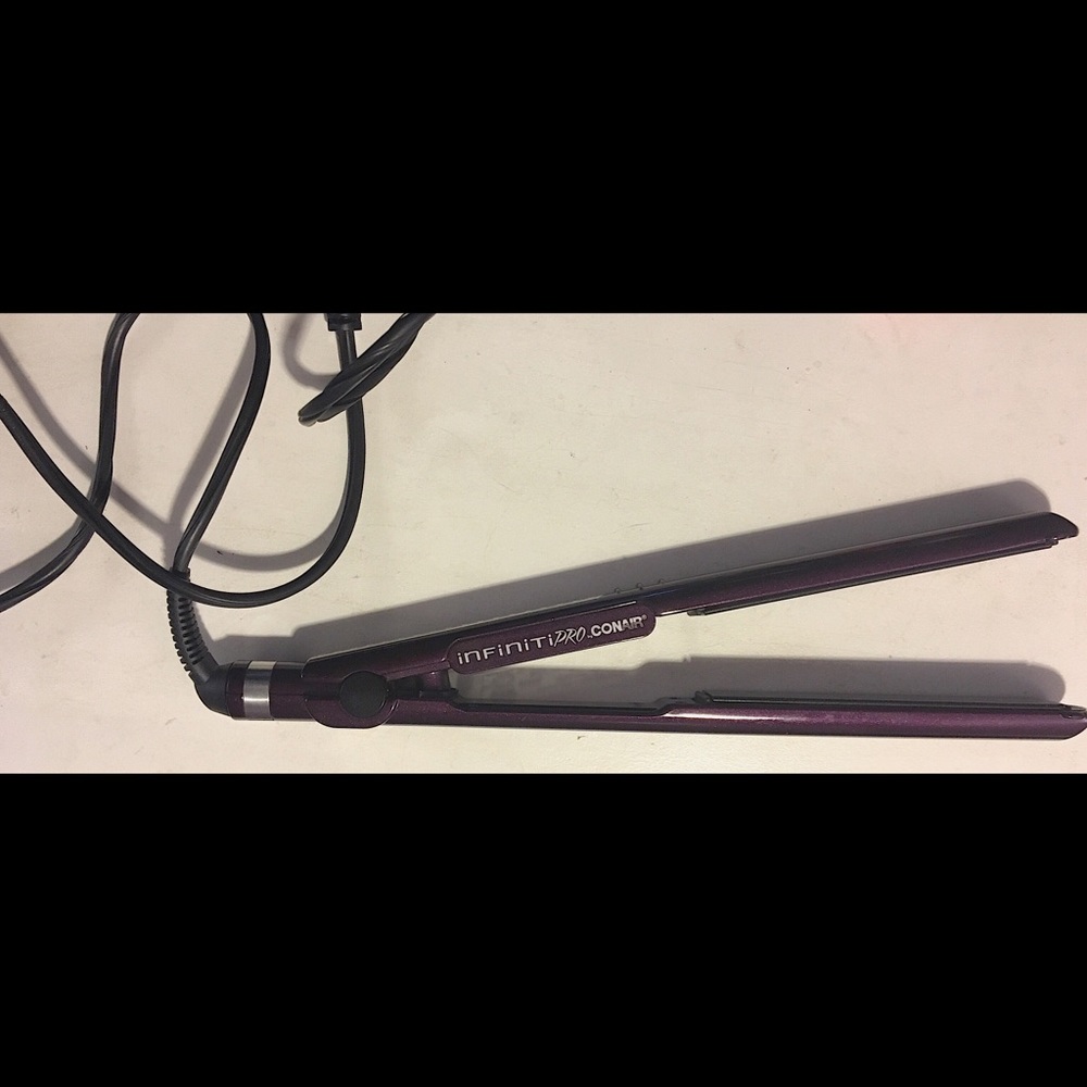 Conair Infinity Pro Straightening Iron